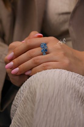 💍انگشتر جواهري با نگین توپاز آبی خاص و زیبا؛ نقره عیار ۹۲۵(R_1243)	