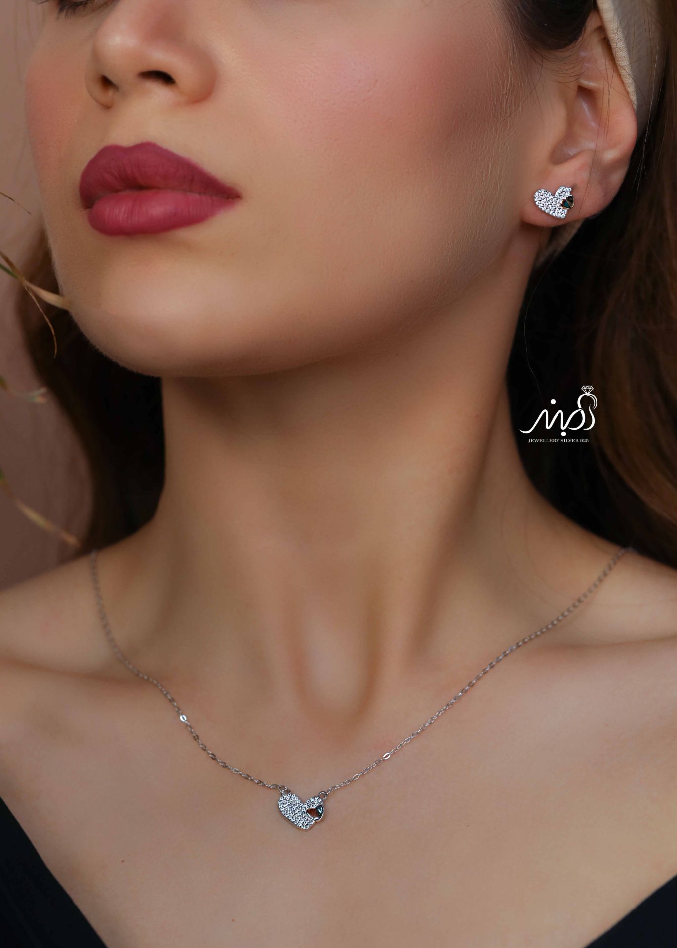💍نیم ست قلب (گردنبند و گوشواره ) خاص و زیبا ، نقره عیار ۹۲۵( N_4385)	