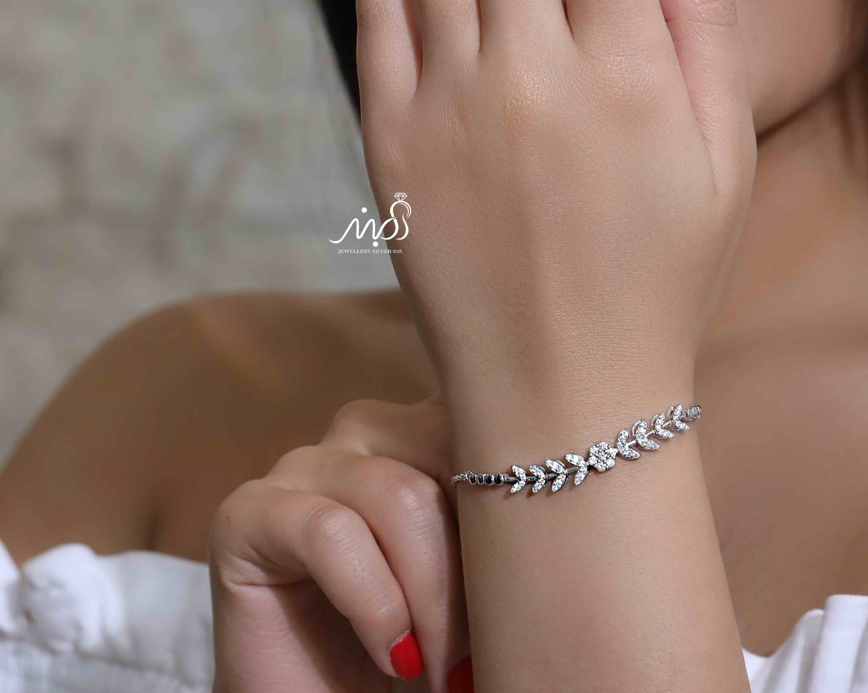 💍دستبند جواهری خاص و زیبا ، نقره عیار 925 (D_7121)	