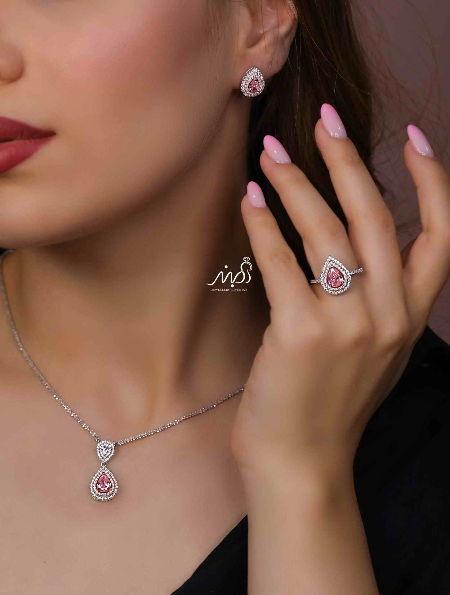 💍نیم ست جواهری اشکی با نگین صورتی خاص و زيبا نقره عیار ۹۲۵ (آويز ،گوشواره و انگشتر )(N_4402)‌‌‌‌‌‌ ‌