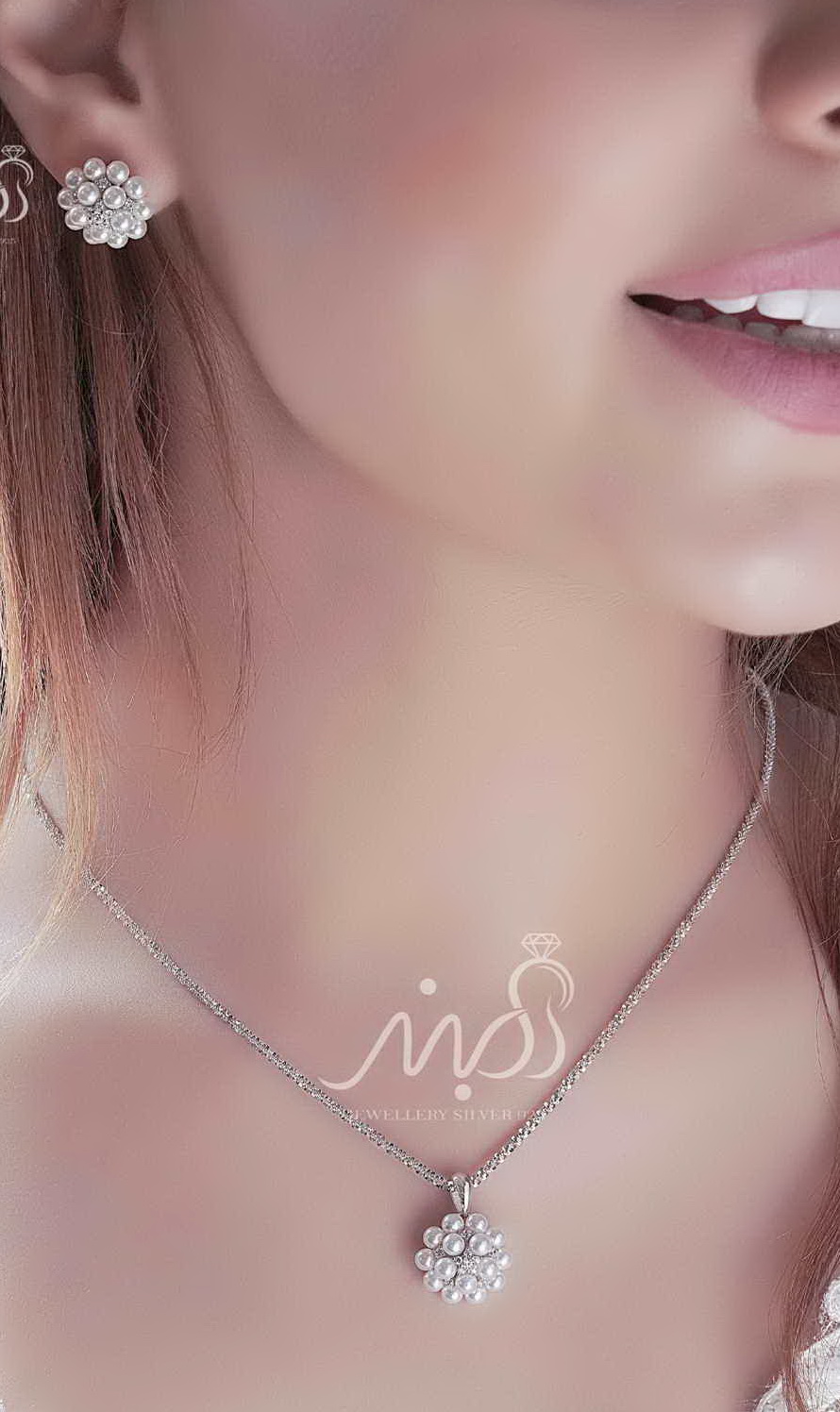 💍نیم ست جواهری ظریف و زیبا طرح گل و مروارید ؛طراحی ژورنالی جواهرات به روز ، نگین های زیرکونیا اتریشی ؛ نقره عیار ۹۲۵ با روکش طلا سفید‌‌‌‌‌‌‌ ‌‌