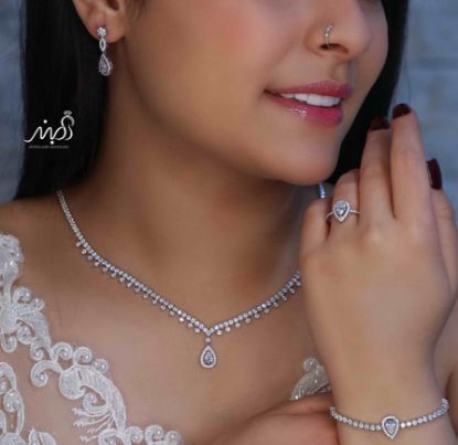 💍سرويس جواهری لاکچري  خاص و زيبا(گردنبند ، گوشواره ، دستبند) (S_6030)‌‌‌‌‌‌ ‌	