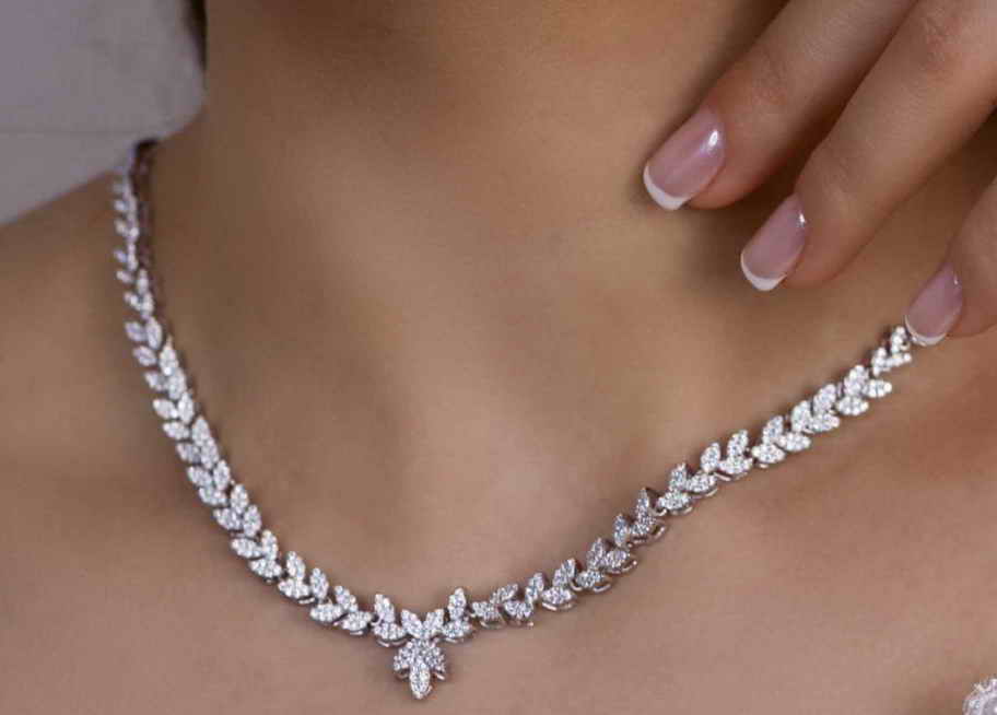 💍سرويس جواهری خاص و زيبا(گردنبند ، گوشواره ، دستبند) نقره عیار 925 (S_6042)‌‌‌‌‌‌ ‌