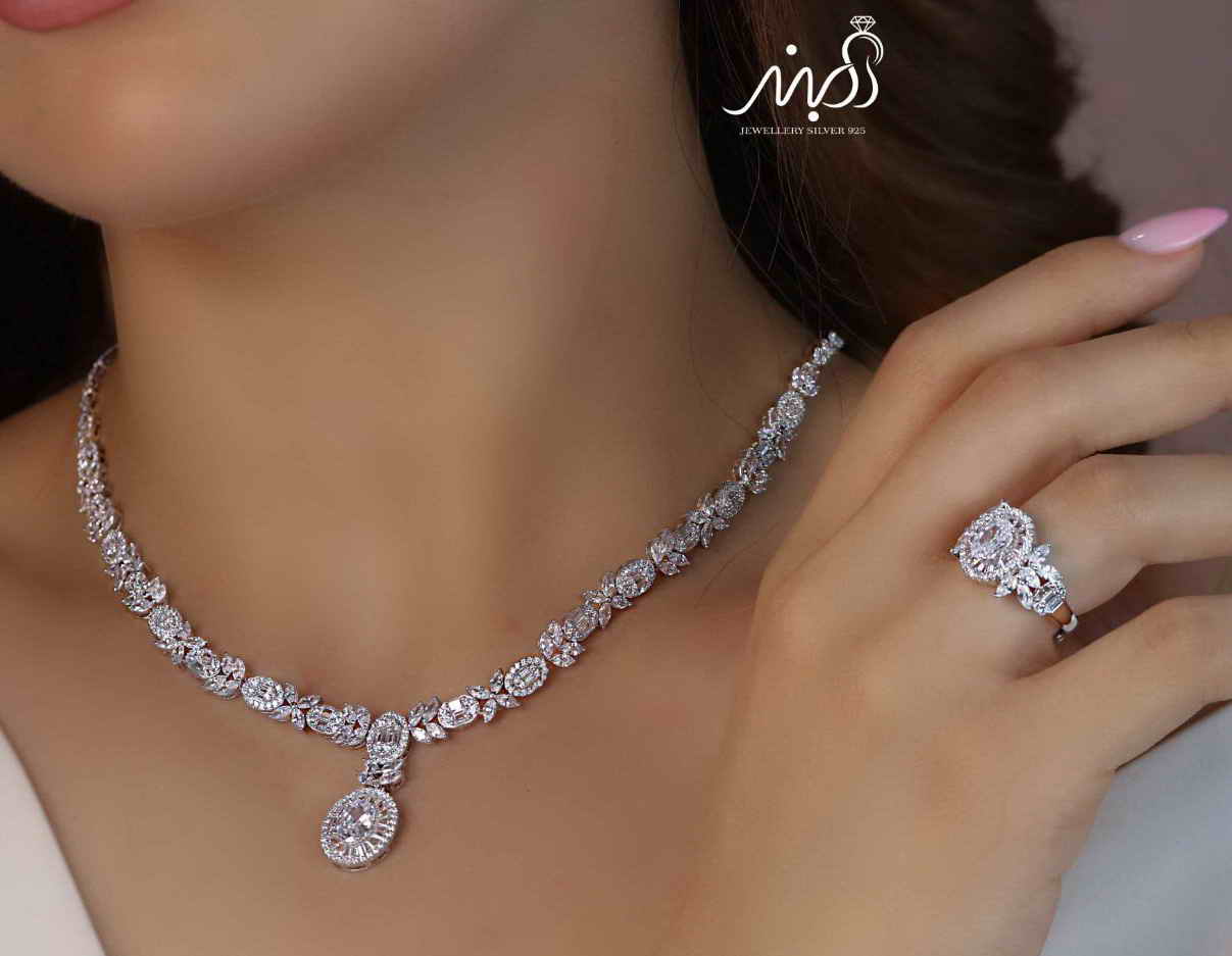 	💍سرويس جواهری خاص و زيبا(گردنبند ، گوشواره ، دستبند و انگشتر) نقره عیار 925 (S_6050)‌‌‌‌‌‌ ‌