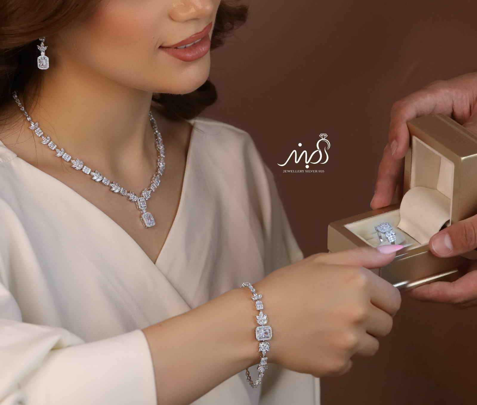 💍سرويس جواهری امرالد خاص و زيبا(گردنبند ، گوشواره ، دستبند و انگشتر) نقره عیار 925 (S_6049)‌‌‌‌‌‌ ‌