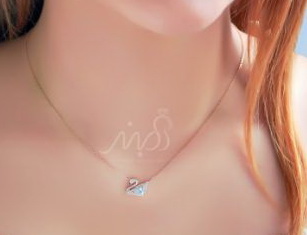 💍گردنبند جواهری طرح قو و کریستال؛ بسیار زیبا و ظریف ؛ نقره عیار ۹۲۵ با روکش رزگلد