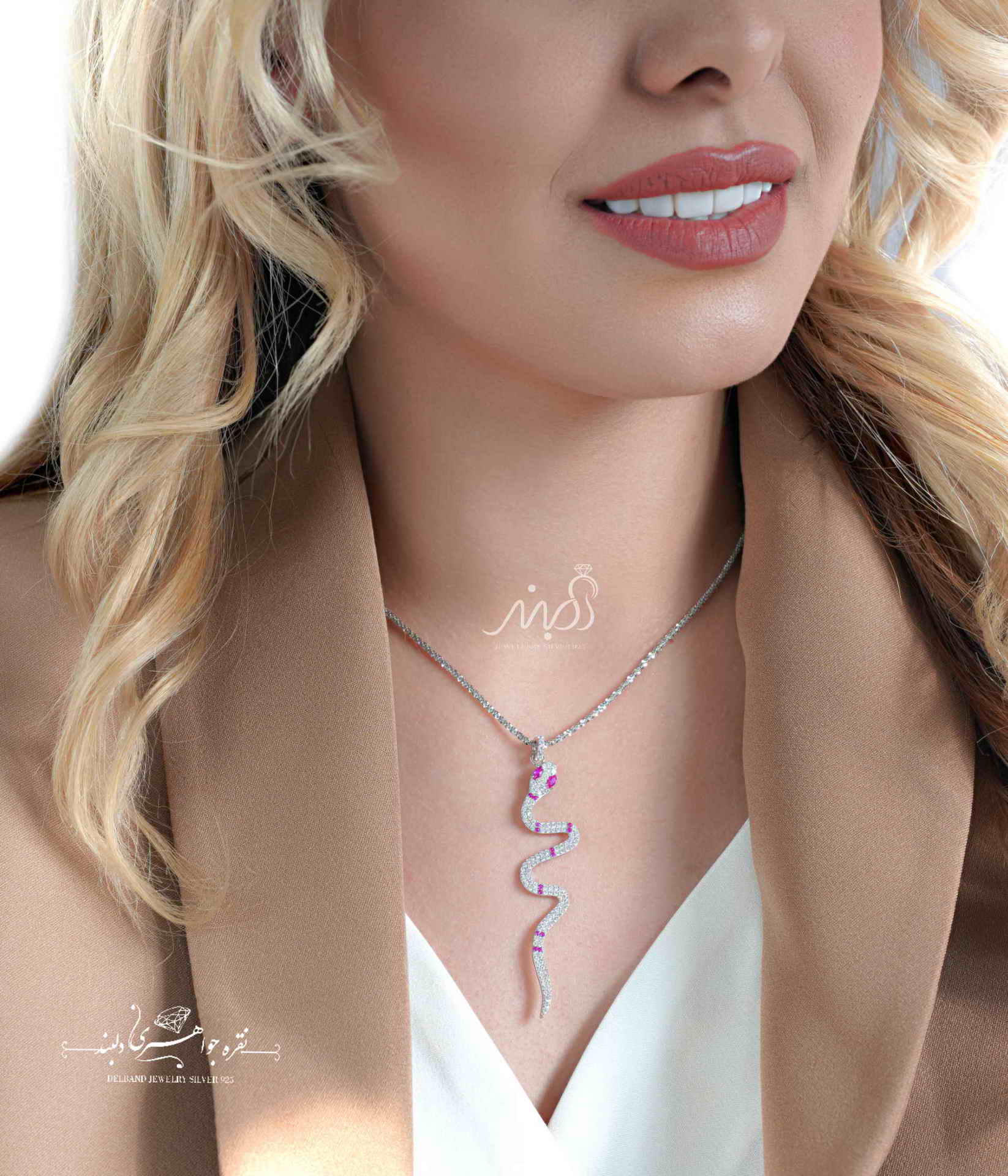 💍آویز جواهری مار خاص و پرطرفدار(G_3119)