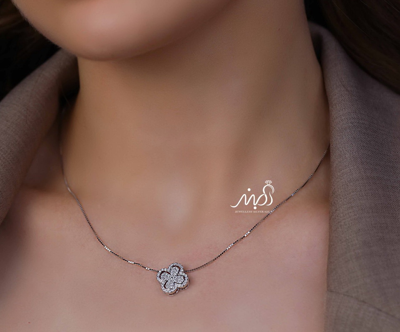 💍گردنبند جواهری ونکلیف نگین دار خاص و زیبا ، نقره عیار ۹۲۵ (G_3281)‌‌‌‌‌‌
