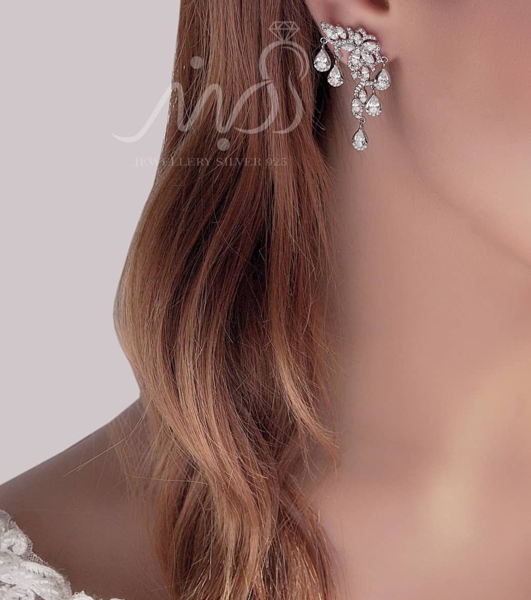 💍گوشواره جواهری لوکس ؛ لاله گوشی با طراحی ژورنالی بسیار خاص و زیبا نقره عیار 925 با روکش طلا سفید‌‌