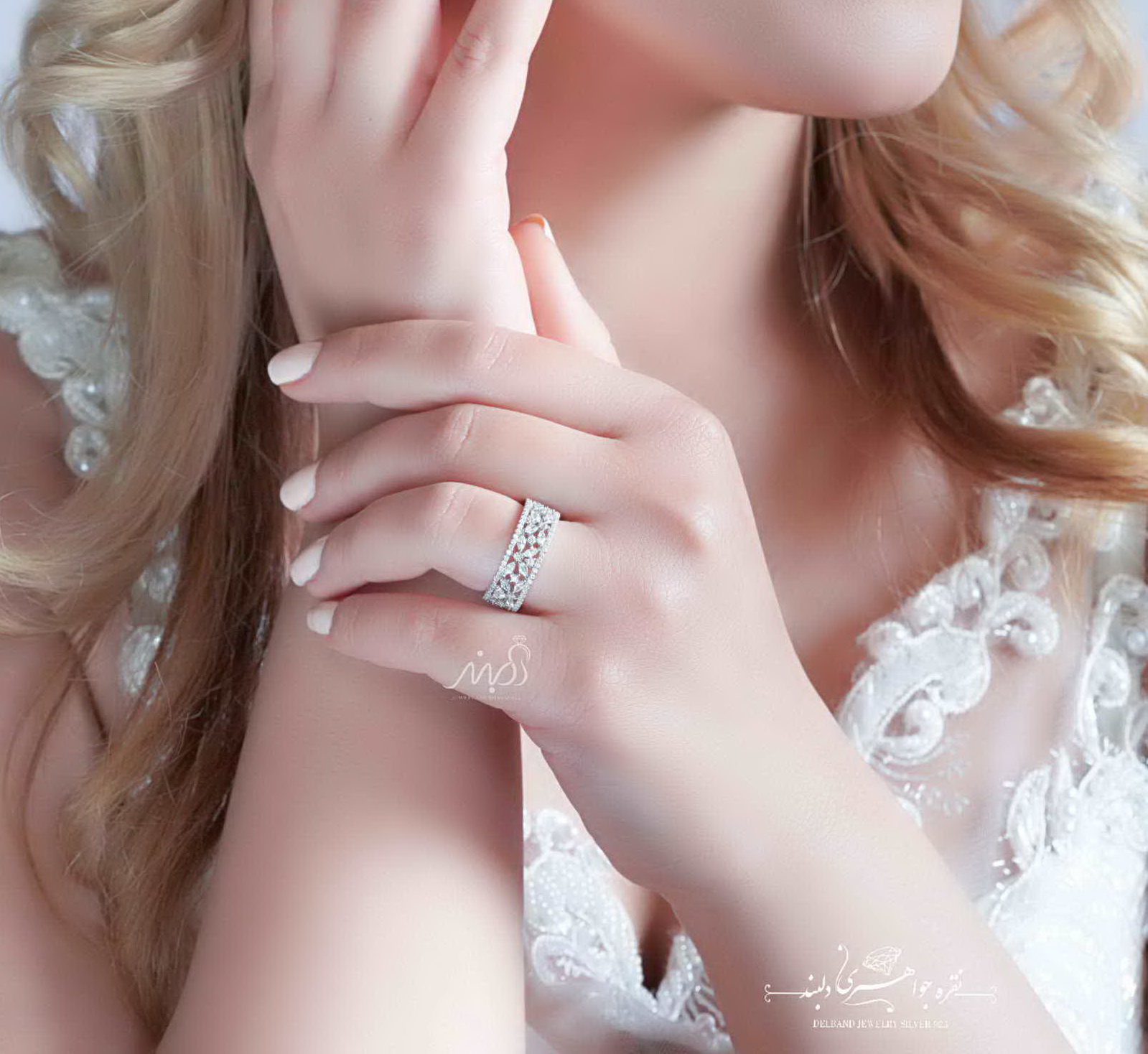 💍انگشتر جواهری ؛ با طراحی خاص و زیبا نقره عیار ۹۲۵(R_1111)