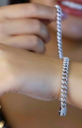 💍دستبند جواهری کارتیر لاکچری خاص و زیبا ، نقره عیار 925 (D_7149)	