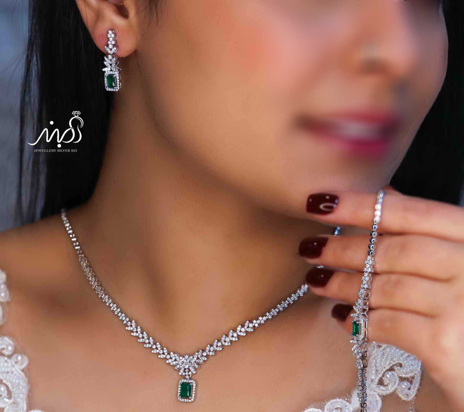	💍سرويس جواهری خاص و زيبا (گردنبند ، گوشواره ، دستبند) (S_6032)‌‌‌‌‌‌ ‌