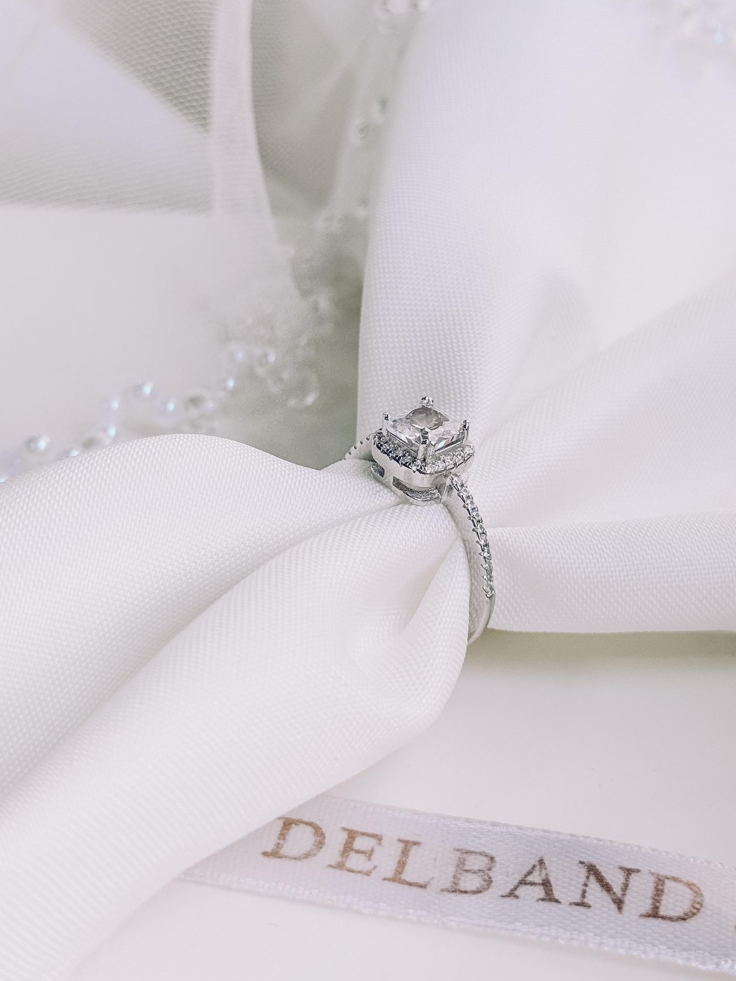 💍انگشتر جواهری خاص و زیبا؛ نقره عیار ۹۲۵(R_1163)