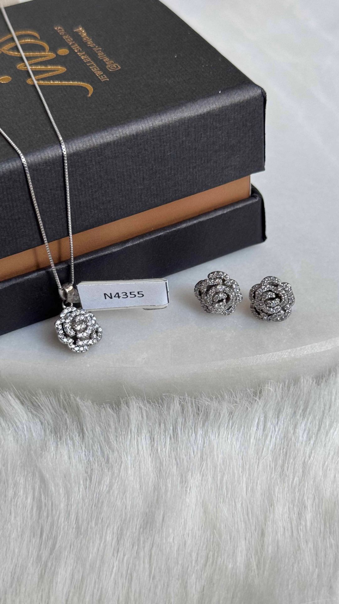 💍نیم ست جواهری گل (آويز و گوشواره) خاص و زیبا ، نقره عیار ۹۲۵( N_4355