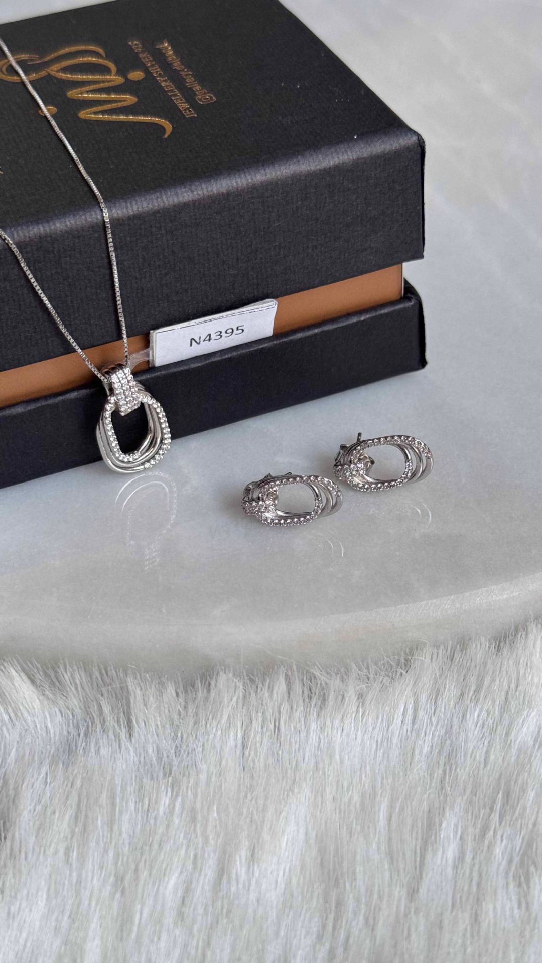 💍نیم ست جواهری (آويز و گوشواره ) خاص و زیبا ، نقره عیار ۹۲۵( N_4395)	