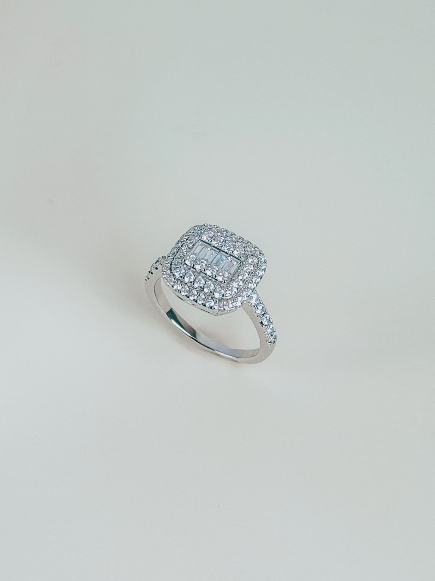 💍انگشتر لوکس جواهري خاص و زیبا؛ نقره عیار ۹۲۵(R_1209)