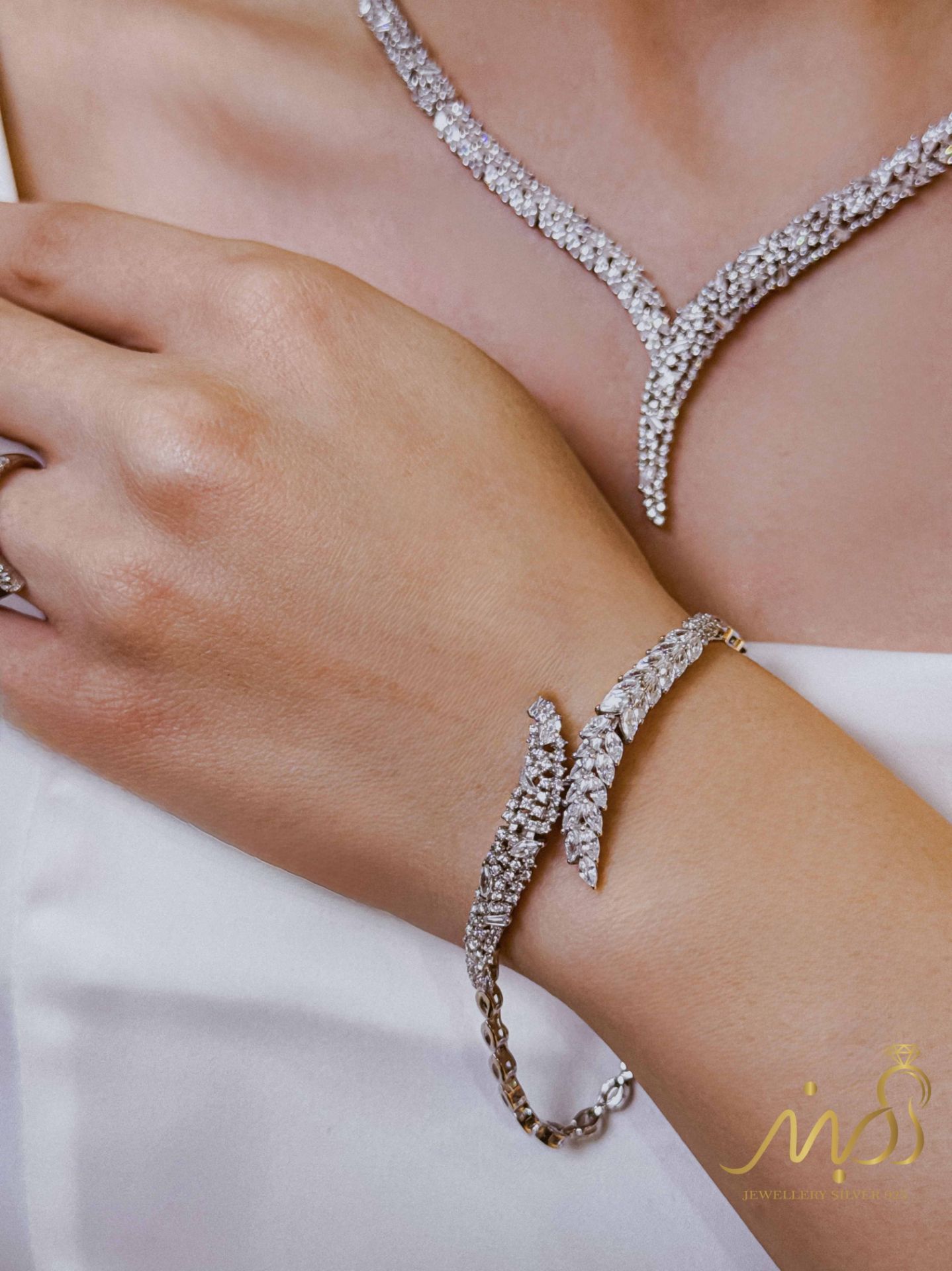 💍سرويس جواهری  (گردنبند ، گوشواره ، دستبند و انگشتر) نقره عیار 925 (S_6062)‌‌‌‌‌‌ ‌