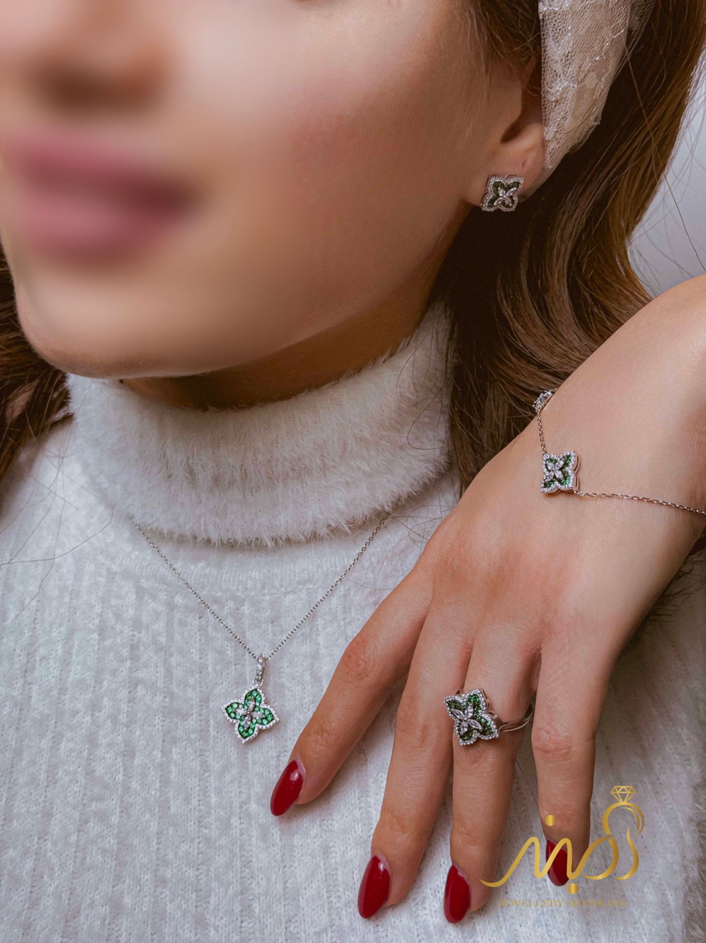 💍سرويس جواهری با نگین زمردی (گردنبند ، گوشواره ، دستبند و انگشتر ) نقره عیار 925 (S_6060)‌‌‌‌‌‌ ‌